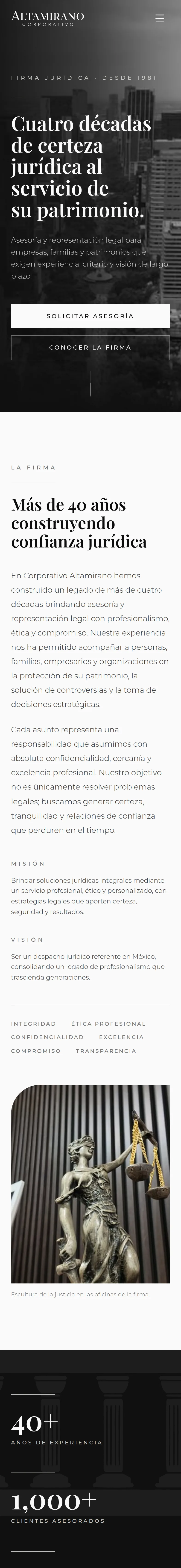Sitio de Corporativo Altamirano en un iPhone